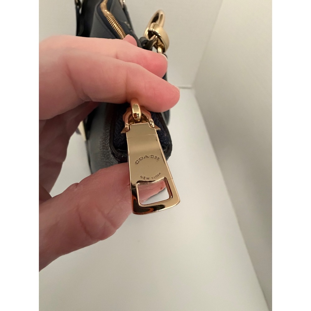 Coach Ava Chain Tote Midnight Navy Crossgrain Leather Shoulder Bag F57526 - Picture 8 of 16